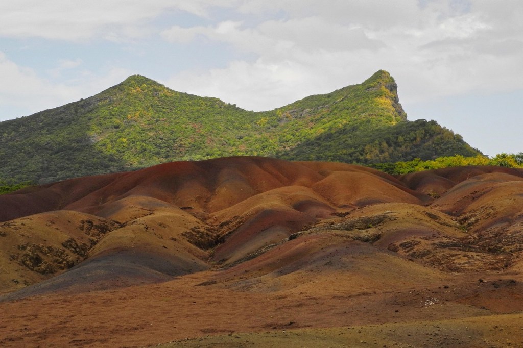 le-colline-colorate-di-chamarel-a-mauritius